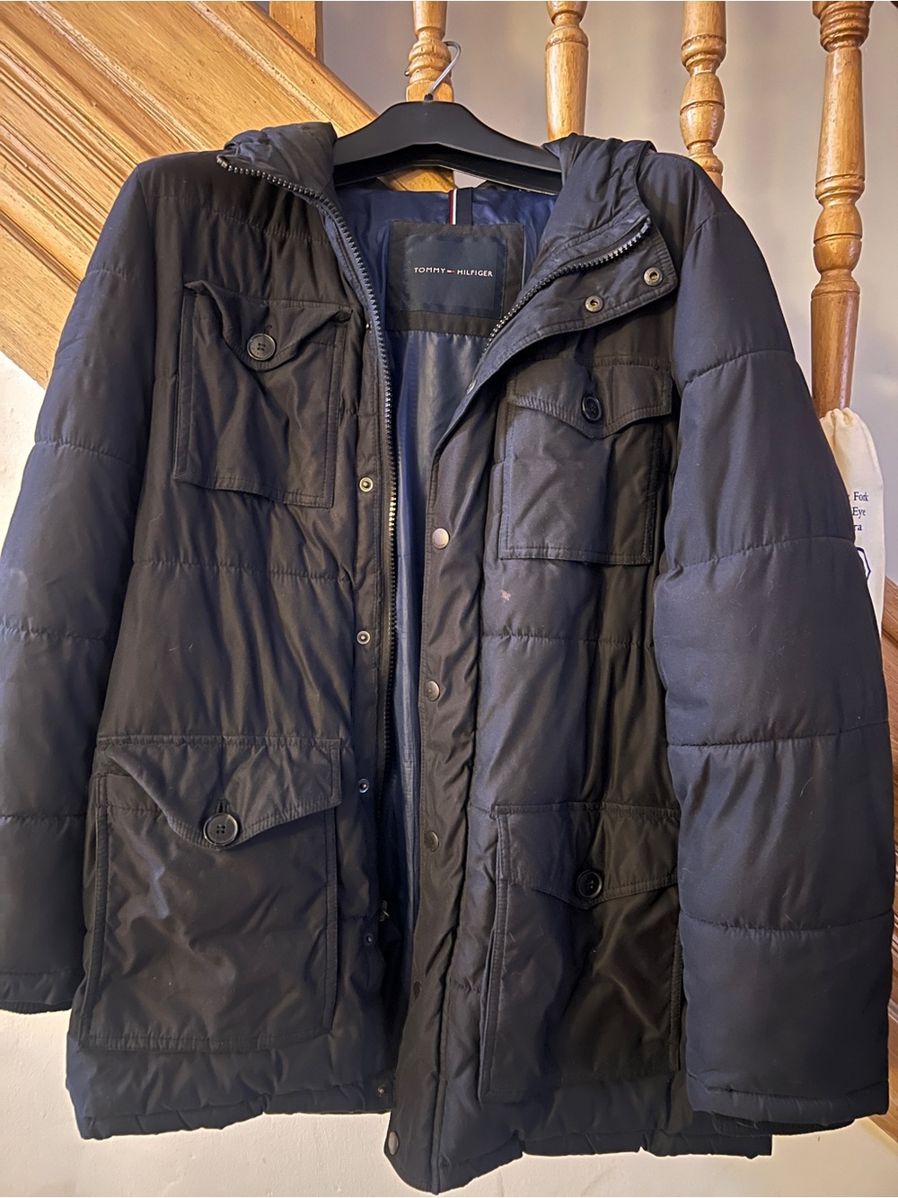 Tommy Hilfiger Black Quilted  hooded Puffer Jacket with Hood